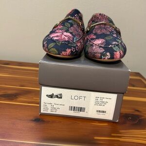 Women’s flat loafer.